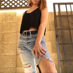 Black crop tank top